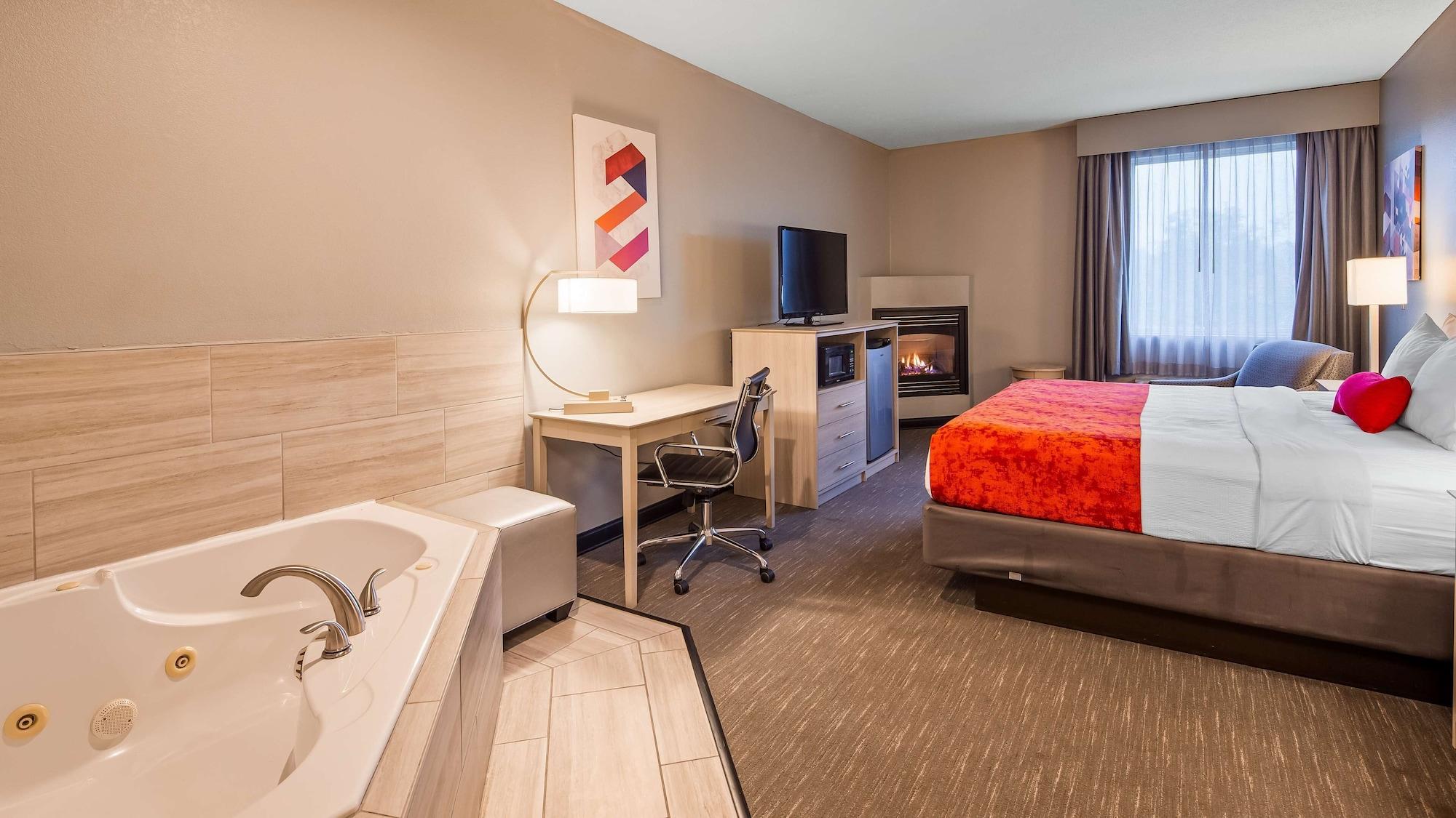 Best Western Plus New Cumberland Exterior foto