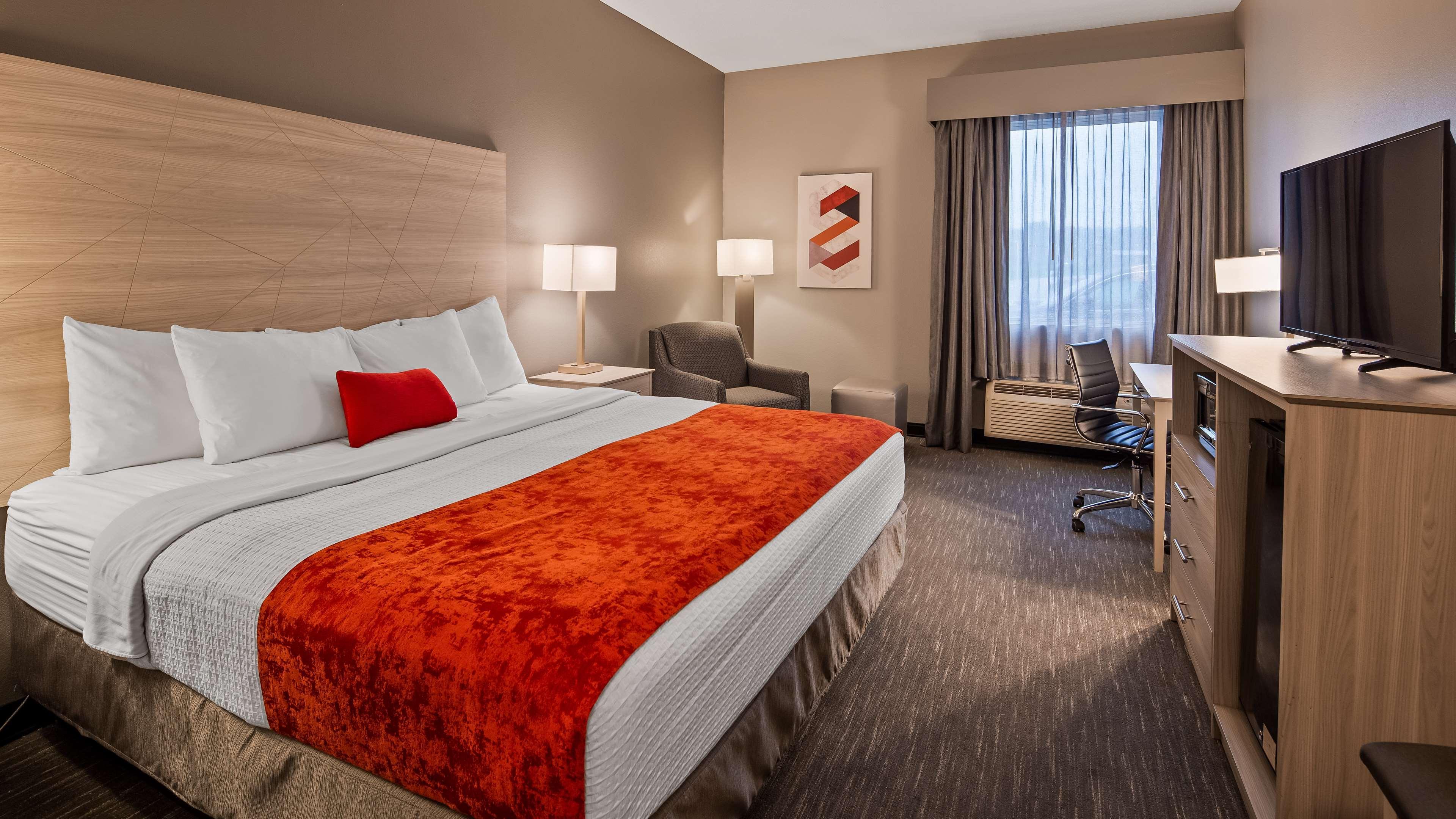 Best Western Plus New Cumberland Exterior foto