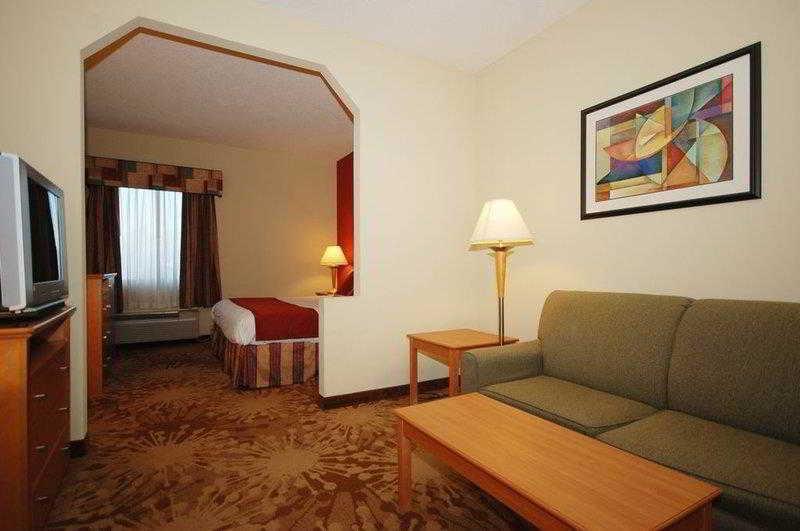 Best Western Plus New Cumberland Exterior foto